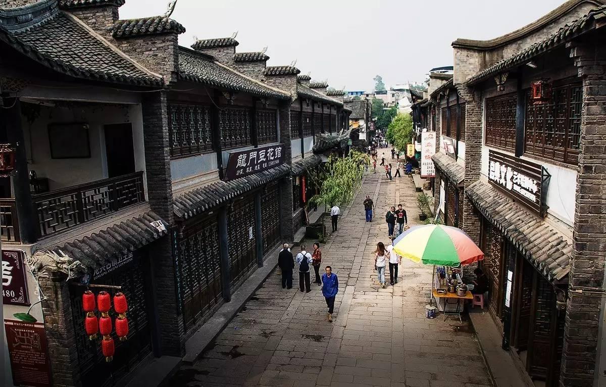 狗剩快跑：苗春来迷奸宋玉桃，狗剩英雄救美，双双加入新四军